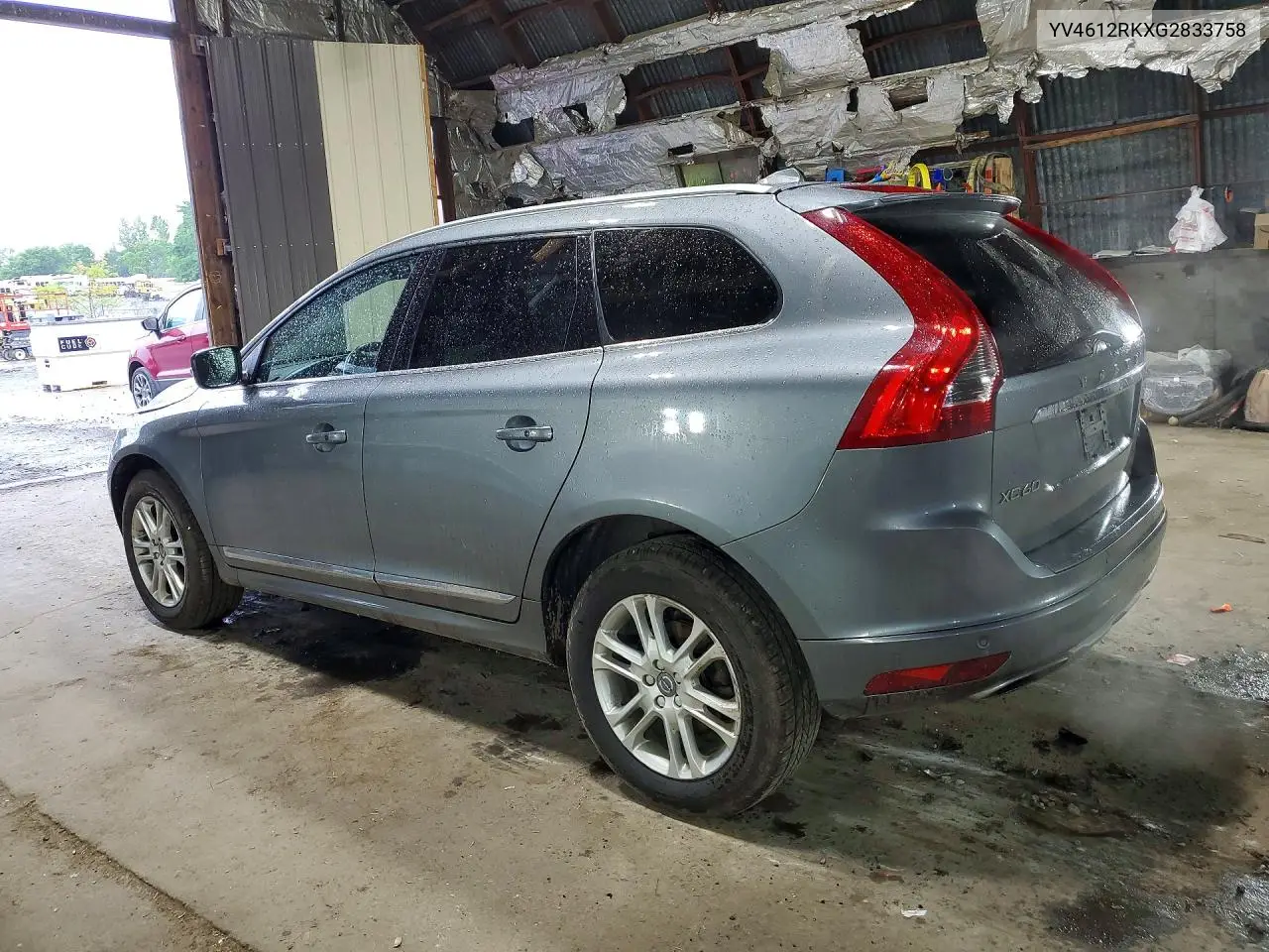 2016 Volvo Xc60 T5 Premier VIN: YV4612RKXG2833758 Lot: 57661356