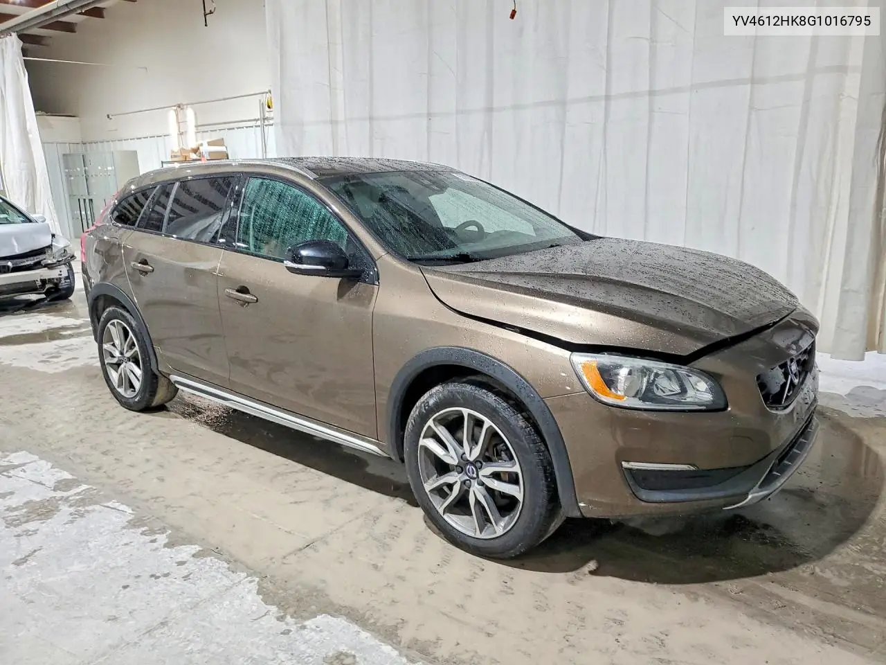 2016 Volvo V60 Cross Country Premier VIN: YV4612HK8G1016795 Lot: 57838086