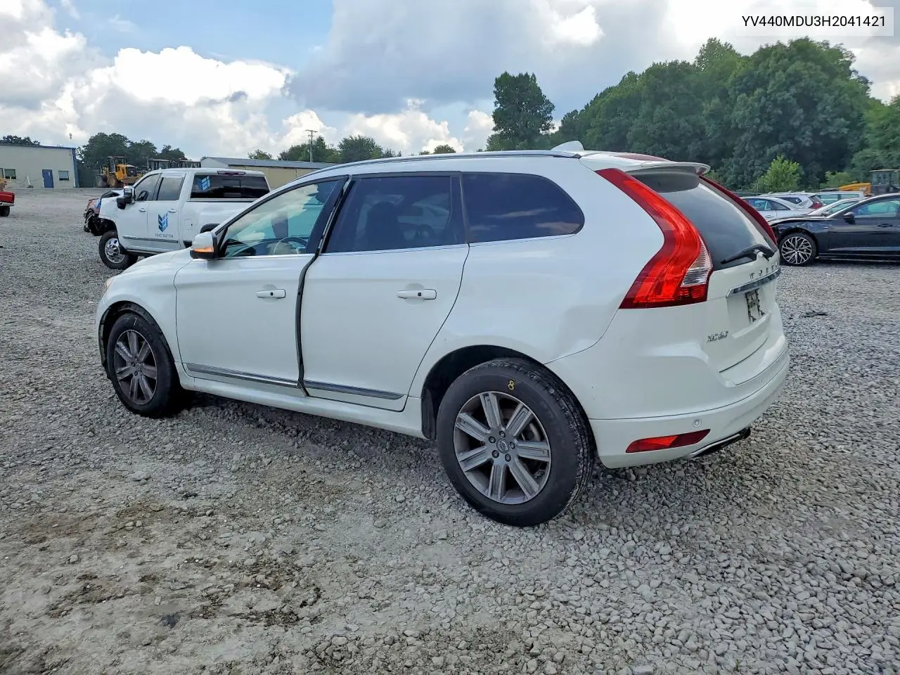2017 Volvo Xc60 T5 Inscription VIN: YV440MDU3H2041421 Lot: 56872646