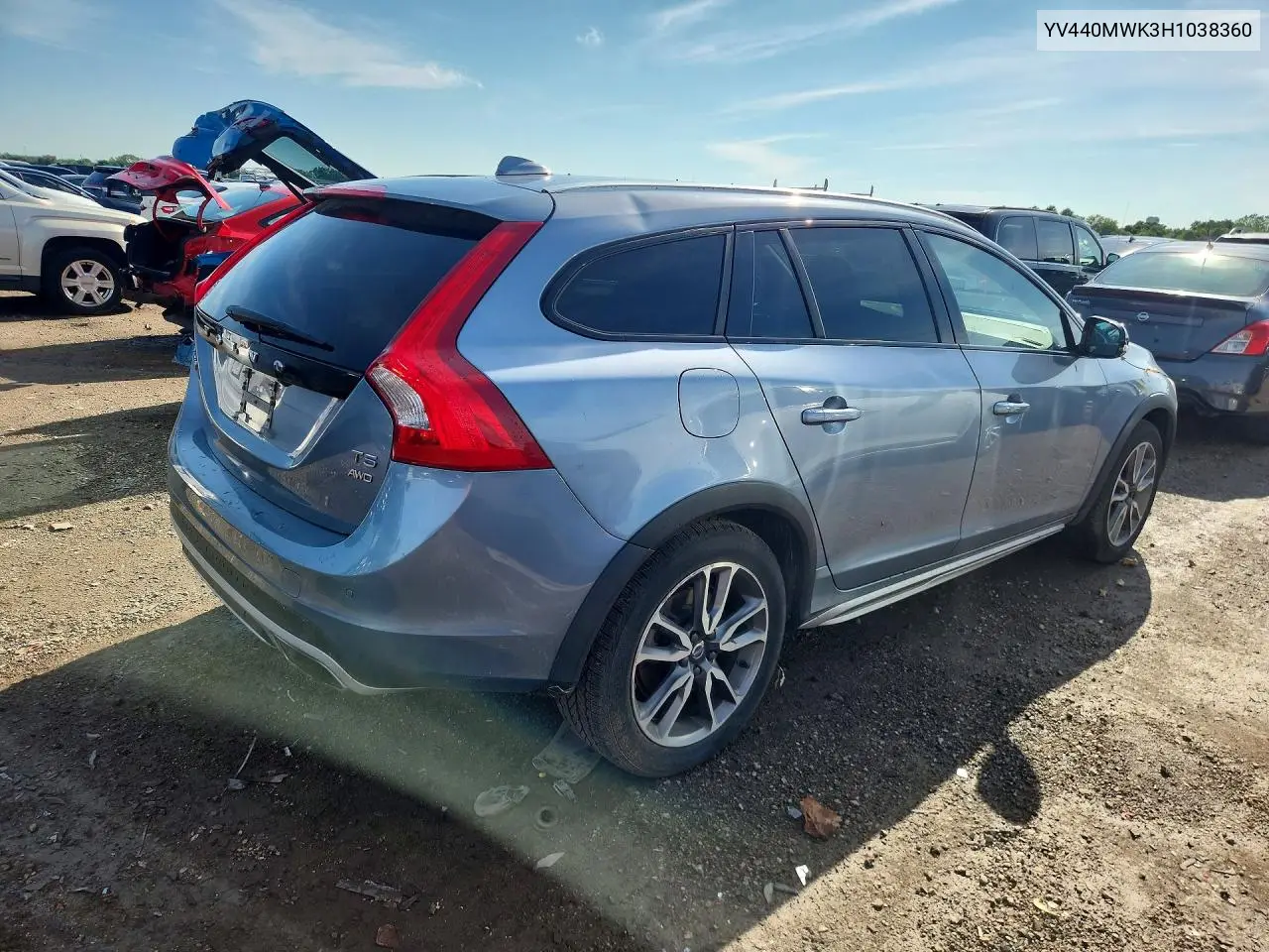 2017 Volvo V60 Cross Country Premier VIN: YV440MWK3H1038360 Lot: 58103286