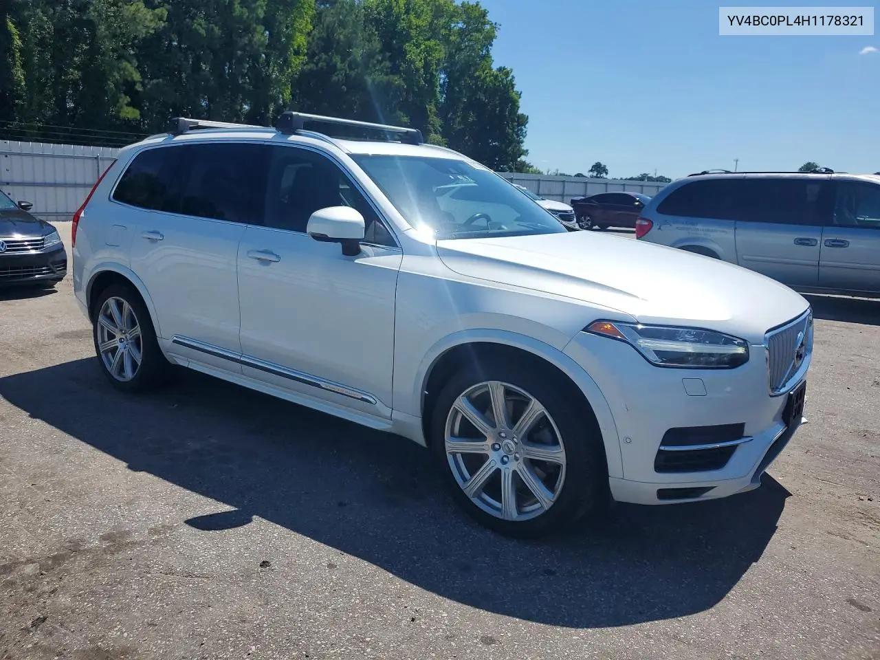 2017 Volvo Xc90 T8 VIN: YV4BC0PL4H1178321 Lot: 58707496