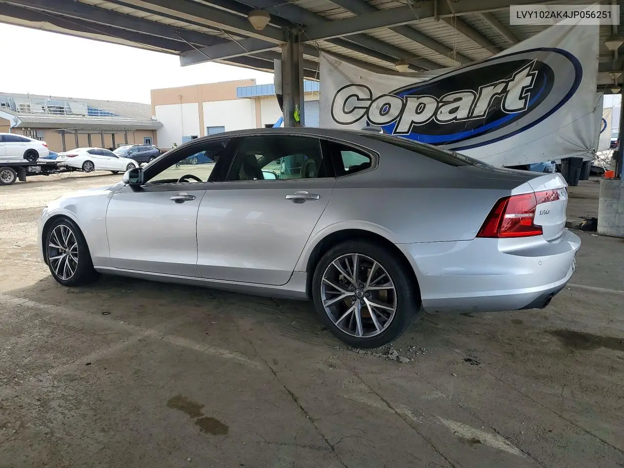 2018 Volvo S90 T5 Momentum VIN: LVY102AK4JP056251 Lot: 48539916