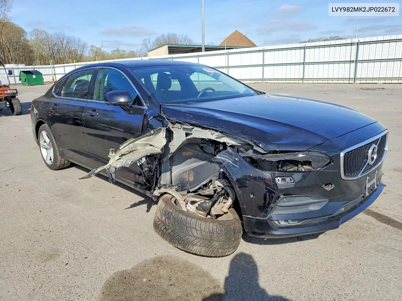 2018 Volvo S90 T5 Momentum VIN: LVY982MK2JP022672 Lot: 49243646