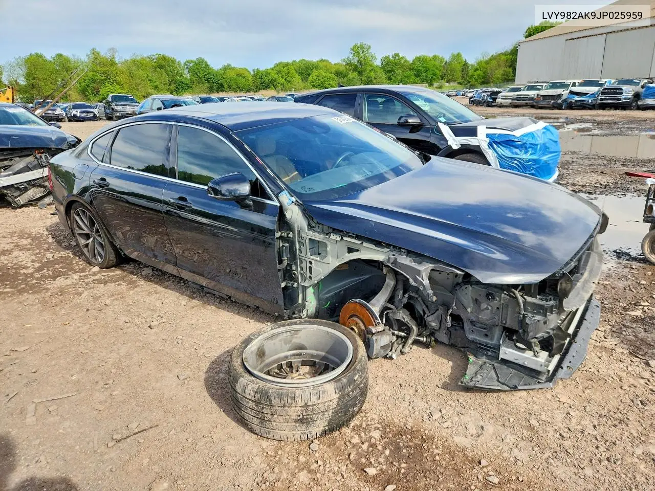 2018 Volvo S90 T5 Momentum VIN: LVY982AK9JP025959 Lot: 51542326