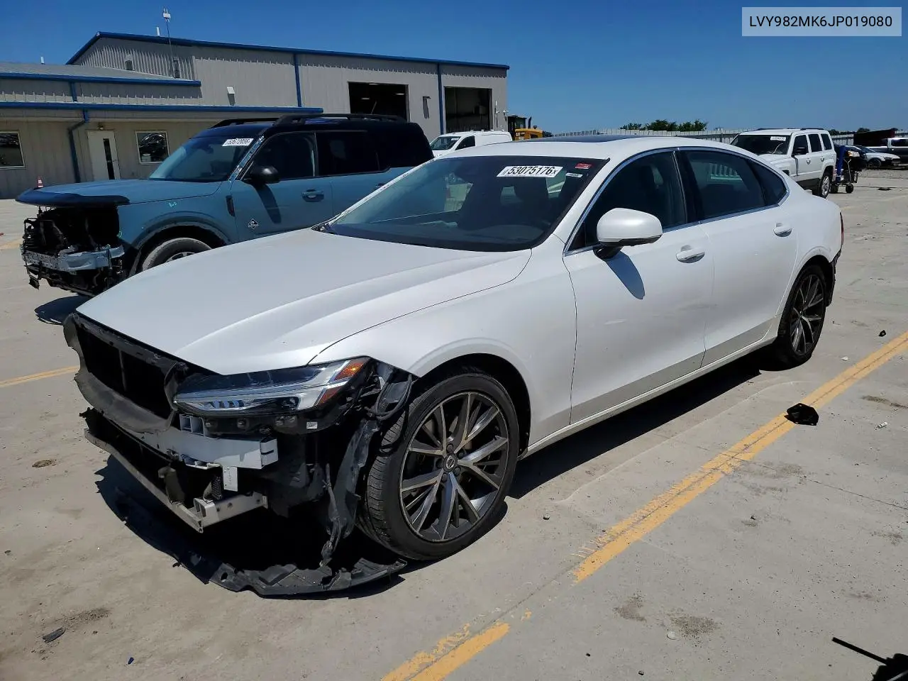 2018 Volvo S90 T5 Momentum VIN: LVY982MK6JP019080 Lot: 53075176