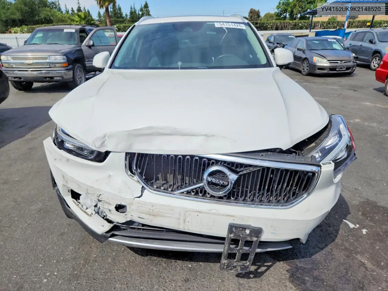 2019 Volvo Xc40 T5 Momentum VIN: YV4162UK9K2148520 Lot: 54151426