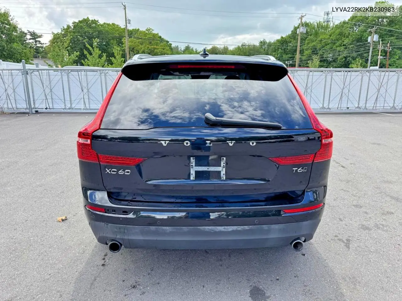 2019 Volvo Xc60 T6 Momentum VIN: LYVA22RK2KB230983 Lot: 56053936