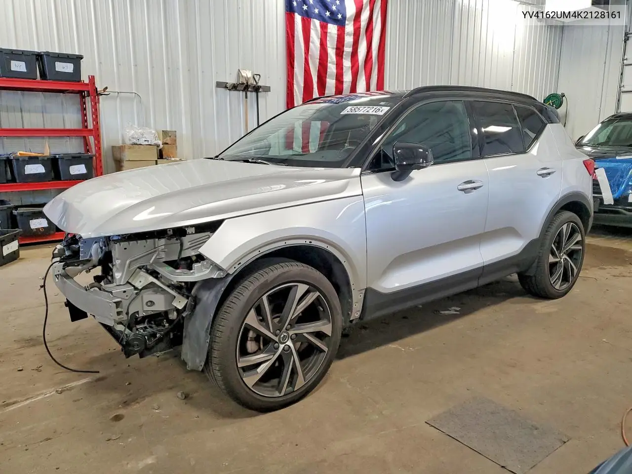 2019 Volvo Xc40 T5 R-Design VIN: YV4162UM4K2128161 Lot: 58577216