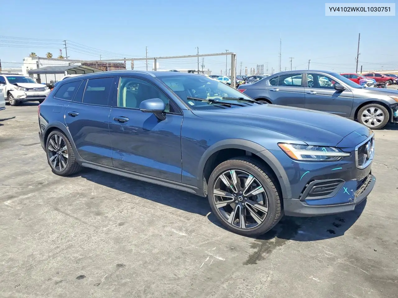 2020 Volvo V60 Cross Country T5 Momentum VIN: YV4102WK0L1030751 Lot: 52872576