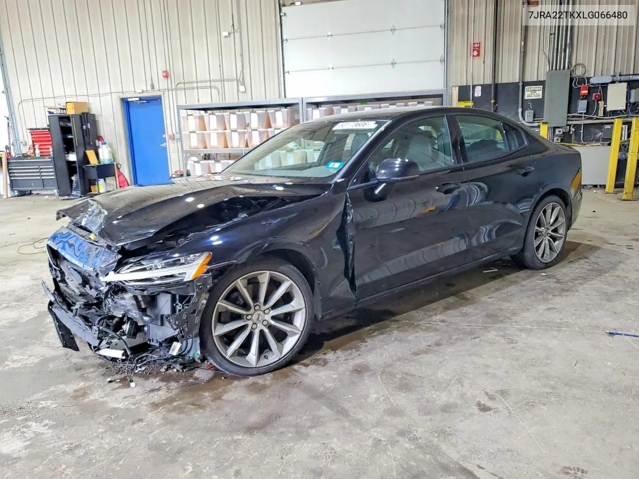 2020 Volvo S60 T6 Momentum