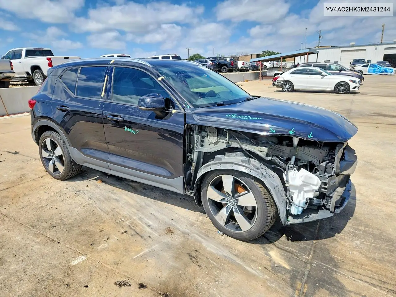 2021 Volvo Xc40 T4 Momentum VIN: YV4AC2HK5M2431244 Lot: 57512606