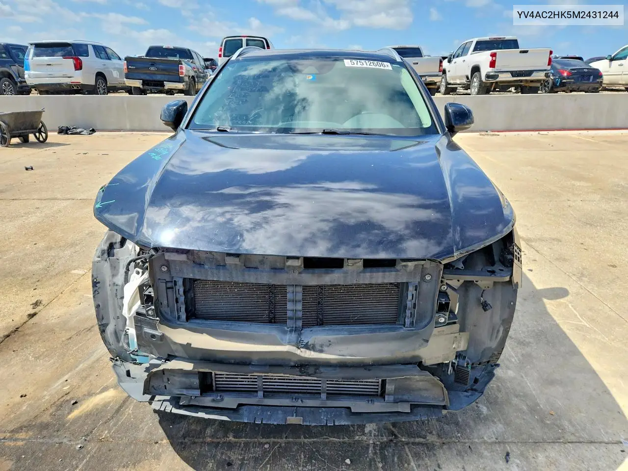 2021 Volvo Xc40 T4 Momentum VIN: YV4AC2HK5M2431244 Lot: 57512606
