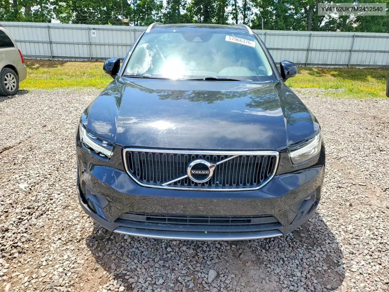 2021 Volvo Xc40 T5 Momentum VIN: YV4162UK7M2432540 Lot: 57966376