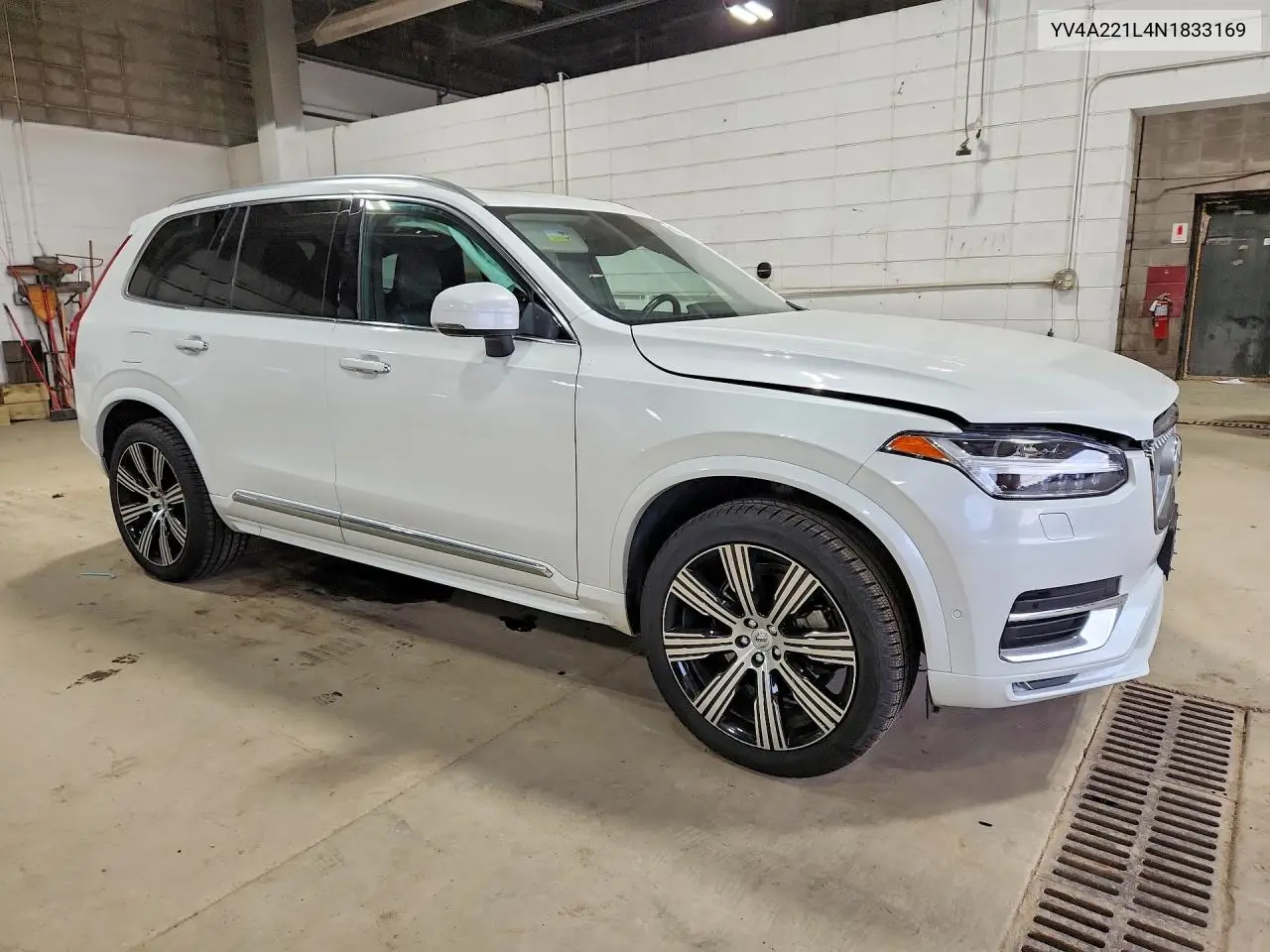 2022 Volvo Xc90 T6 Inscription VIN: YV4A221L4N1833169 Lot: 58602786