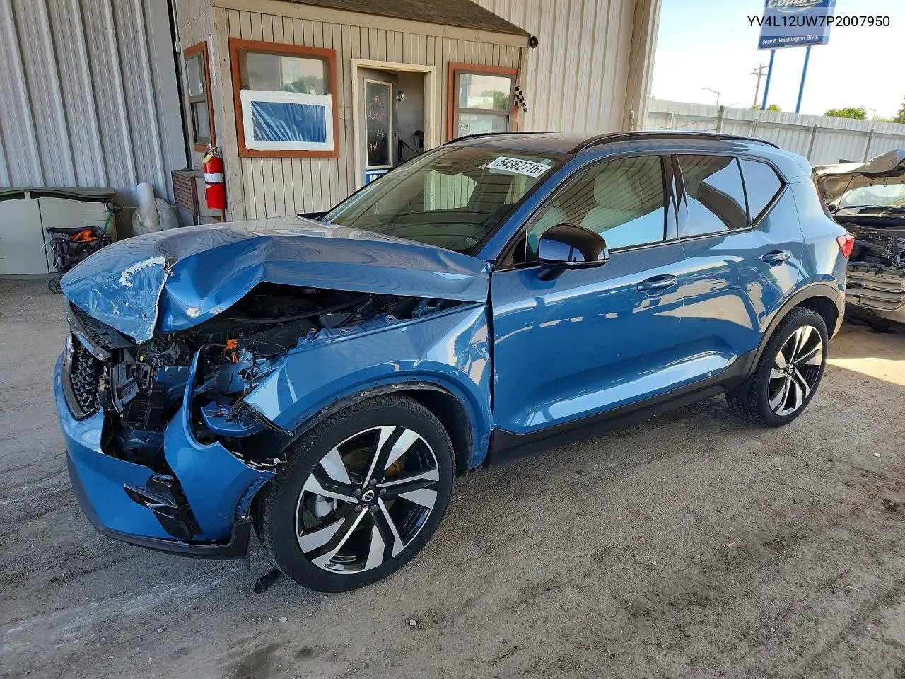 2023 Volvo Xc40 Plus