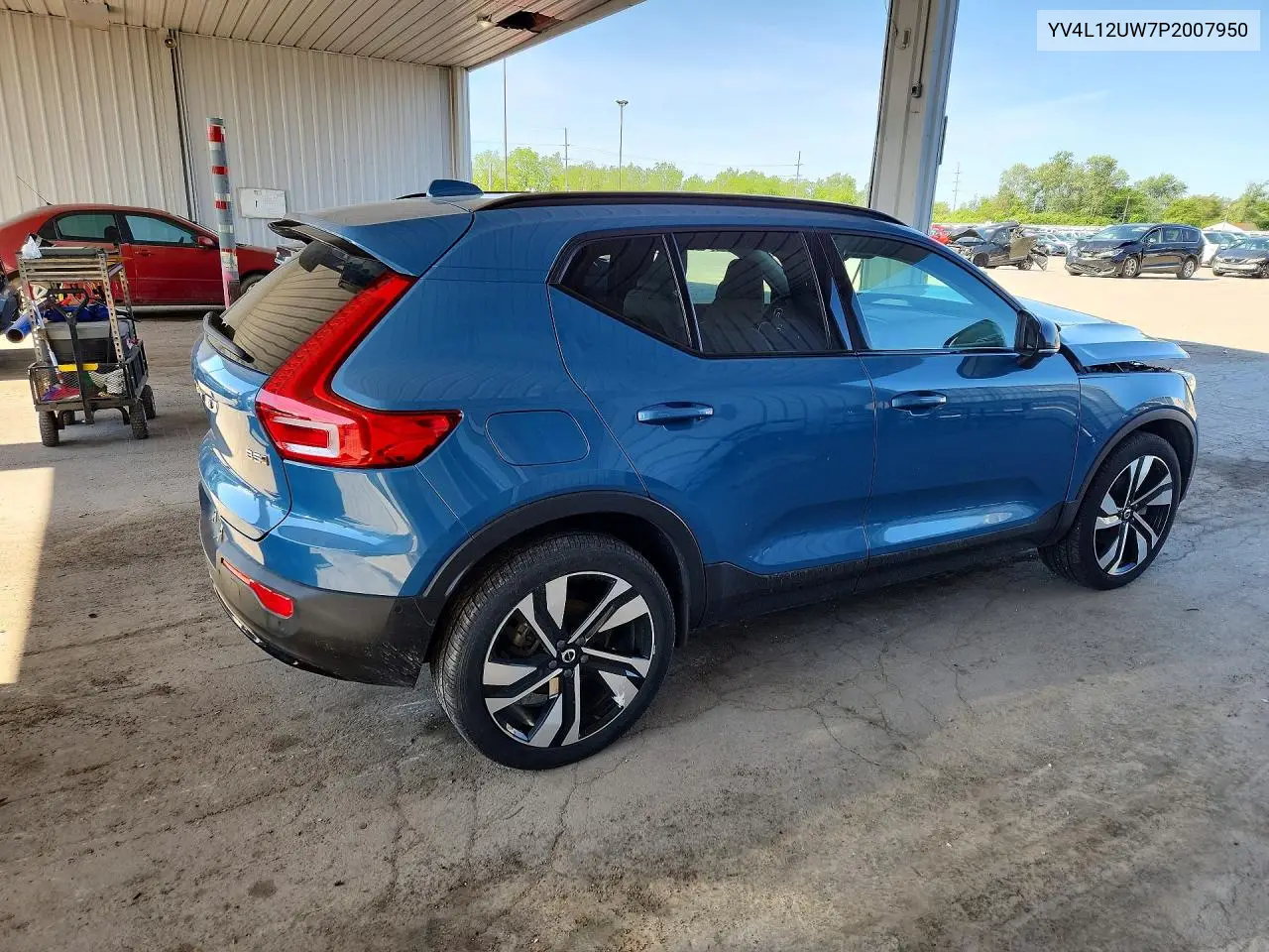 XC40