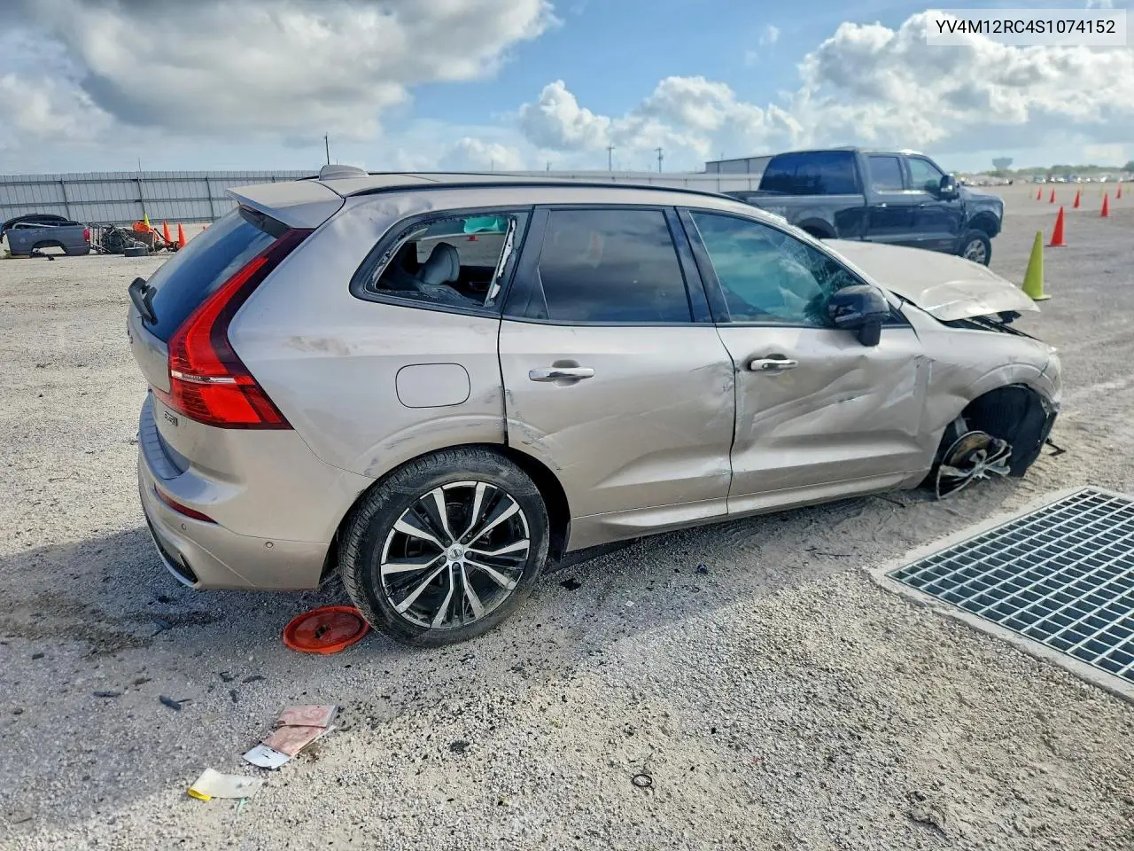 2025 Volvo Xc60 Plus VIN: YV4M12RC4S1074152 Lot: 59688456