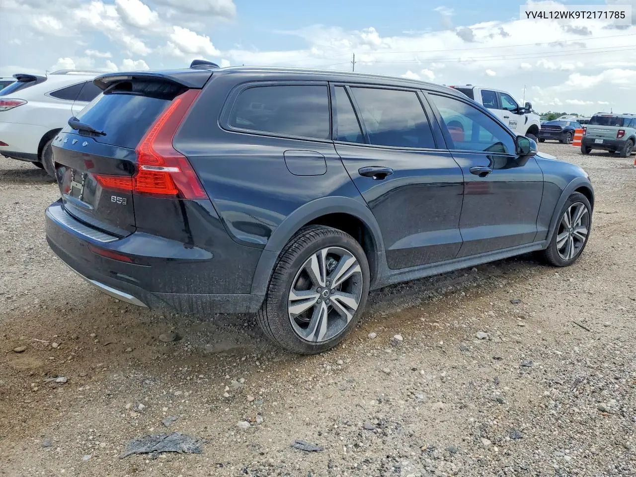 2026 Volvo V60 Cross Country Plus VIN: YV4L12WK9T2171785 Lot: 59608586