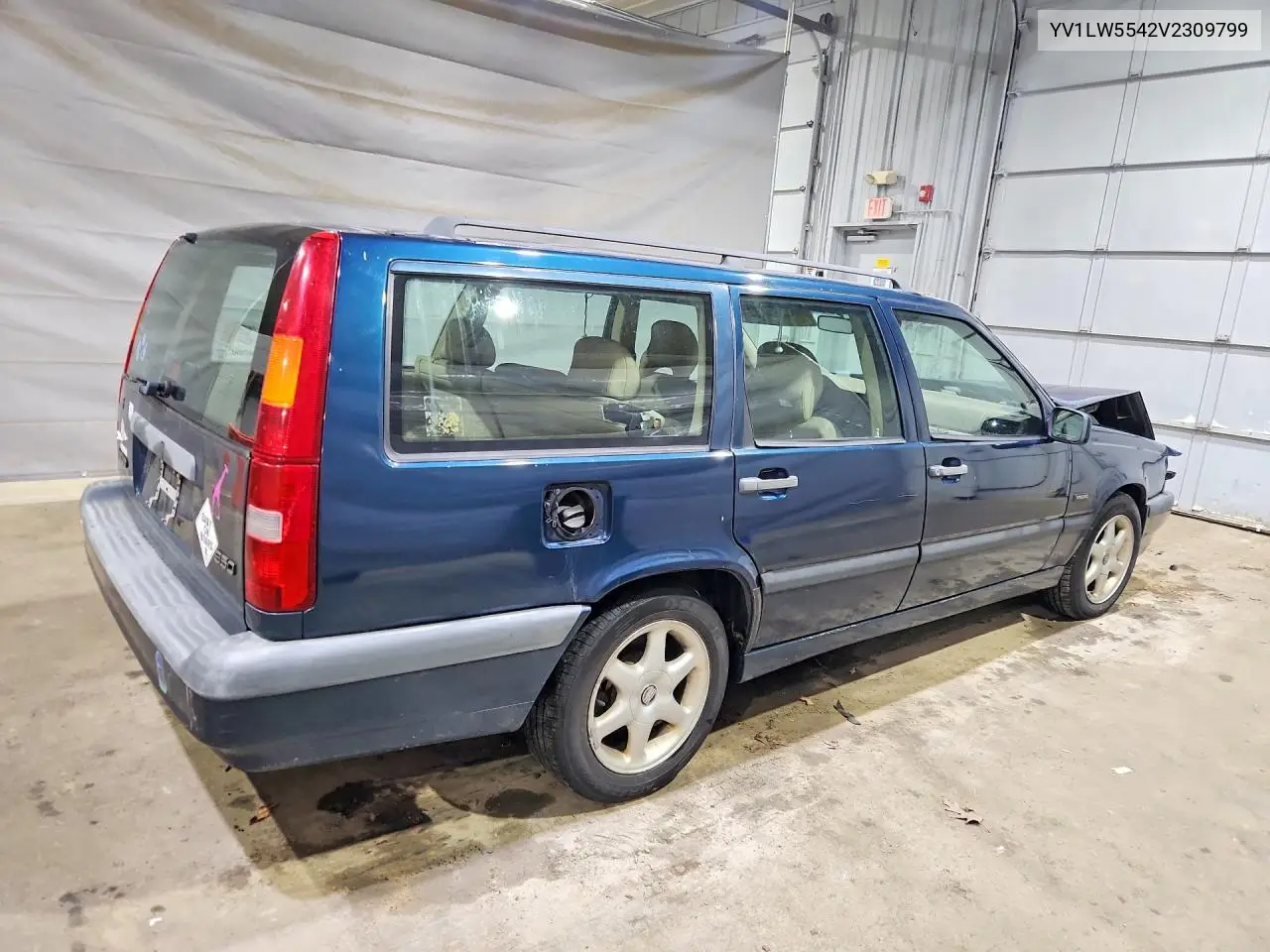 1997 Volvo 850 VIN: YV1LW5542V2309799 Lot: 49406336