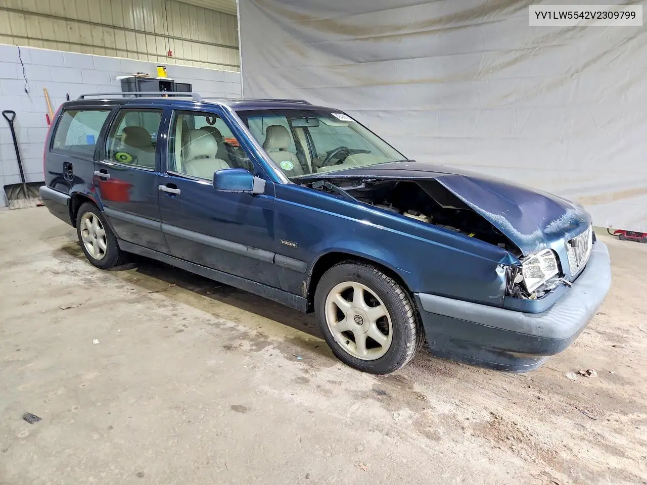 1997 Volvo 850 VIN: YV1LW5542V2309799 Lot: 49406336