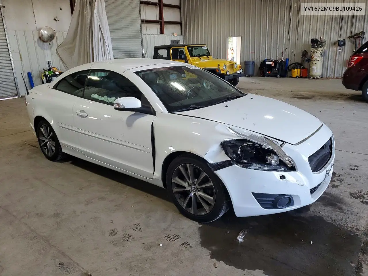 2011 Volvo C70 T5 VIN: YV1672MC9BJ109425 Lot: 60227046