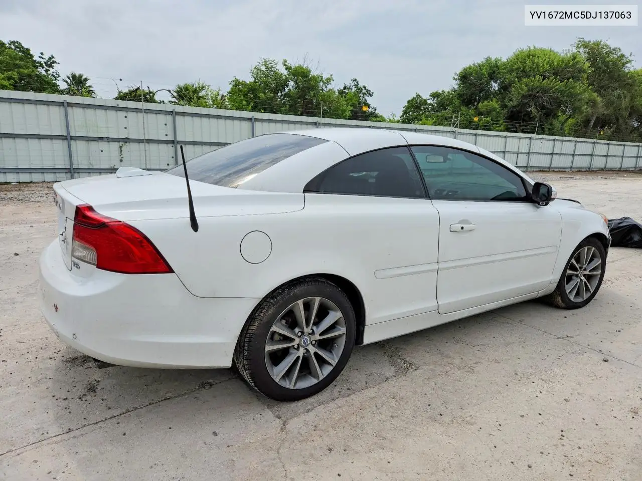 2013 Volvo C70 T5 VIN: YV1672MC5DJ137063 Lot: 58292346