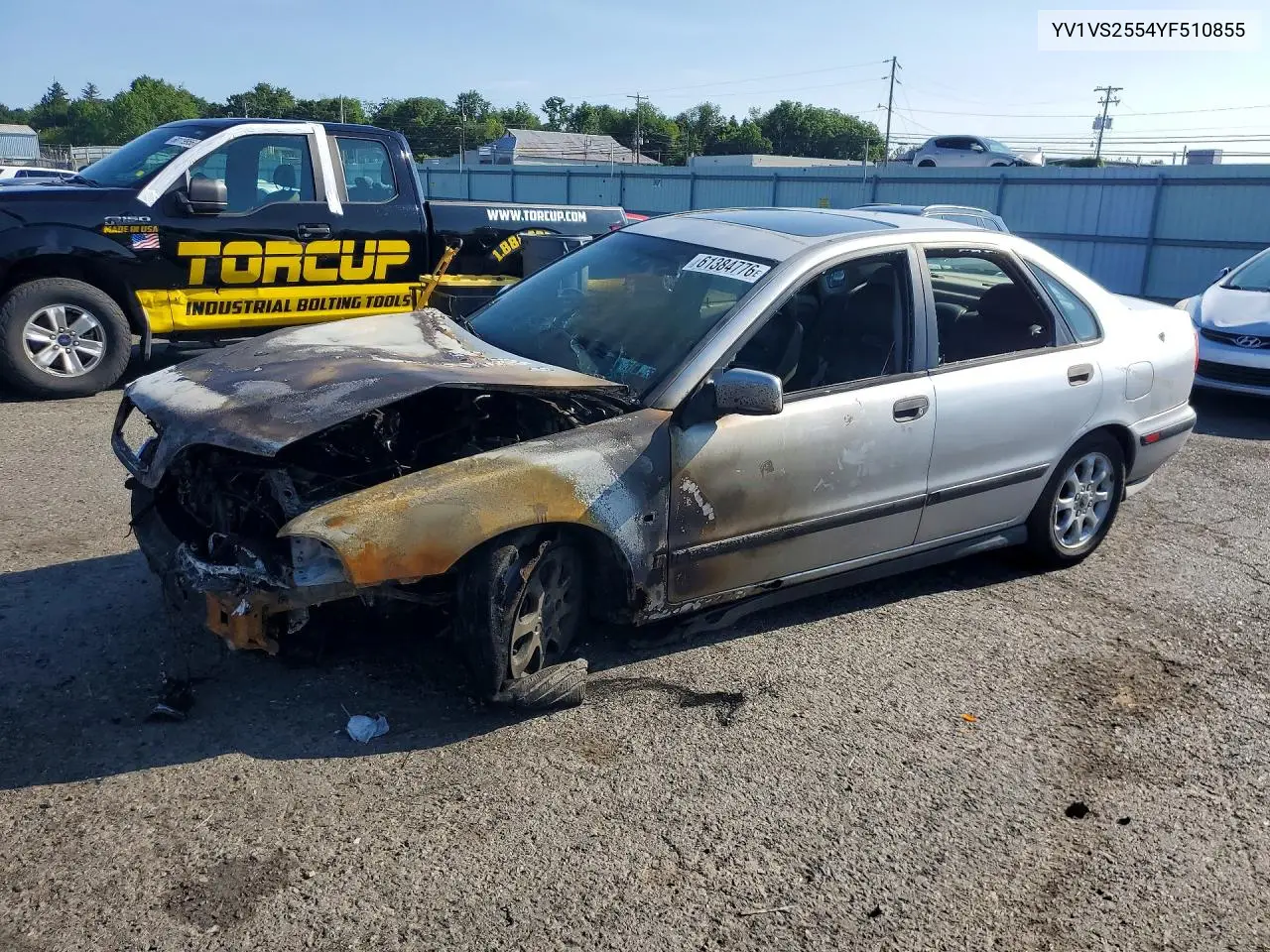 2000 Volvo S40 VIN: YV1VS2554YF510855 Lot: 61384776