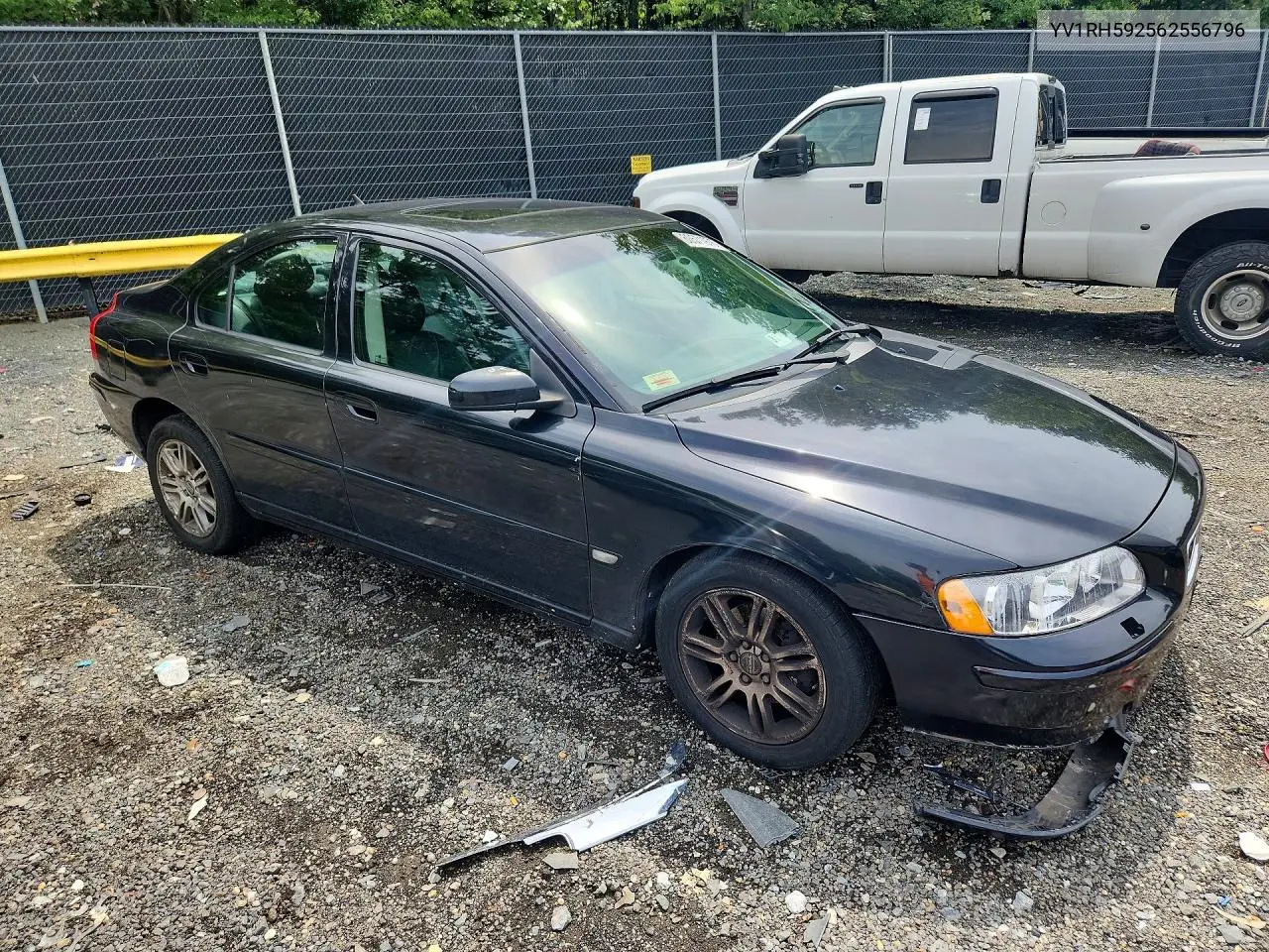 2006 Volvo S60 2.5T VIN: YV1RH592562556796 Lot: 60571976