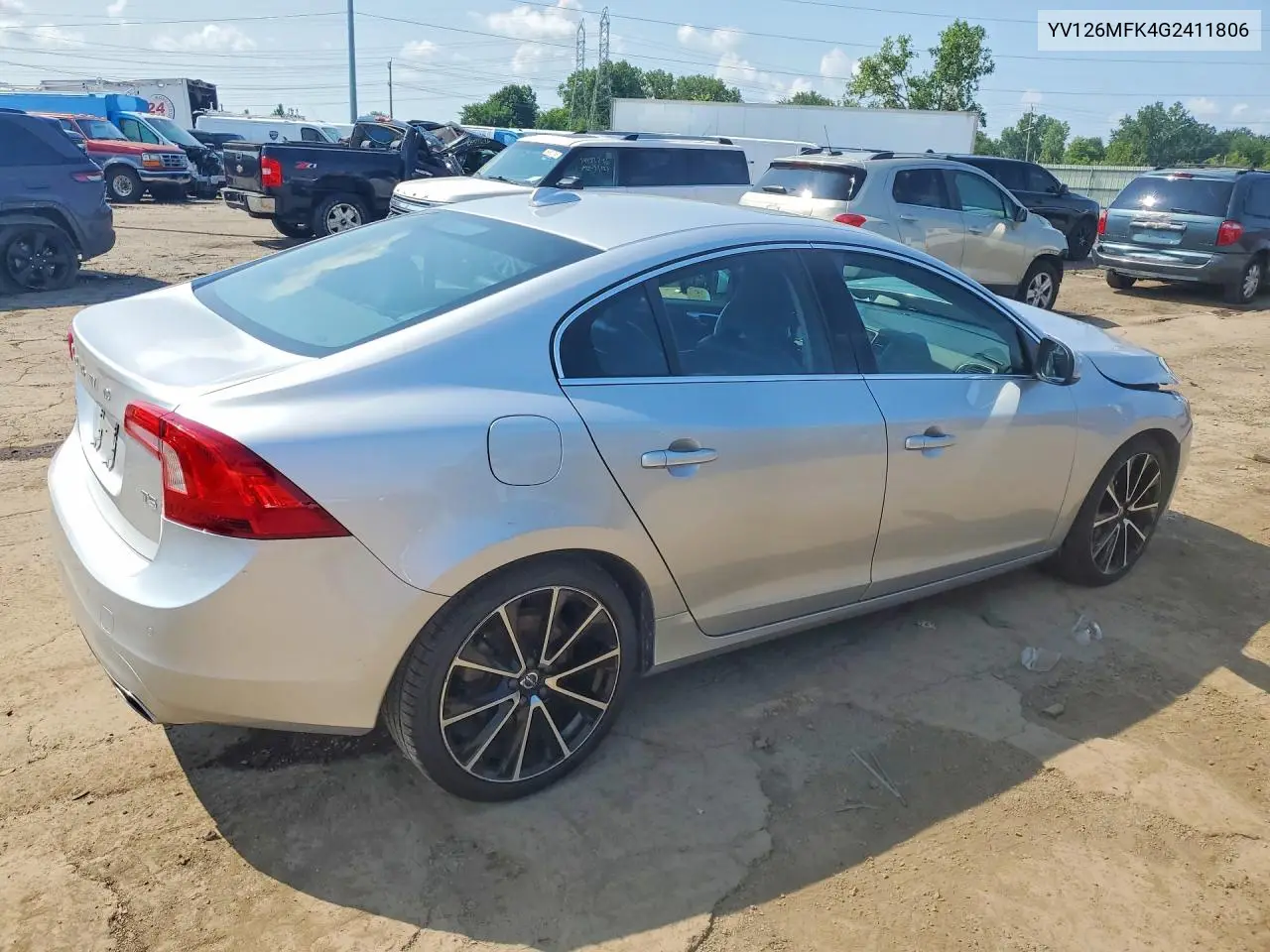 2016 Volvo S60 Premier VIN: YV126MFK4G2411806 Lot: 59977166