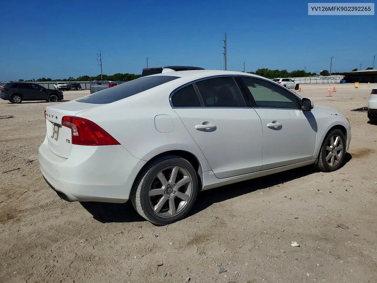 2016 Volvo S60 Premier VIN: YV126MFK9G2392265 Lot: 60156106