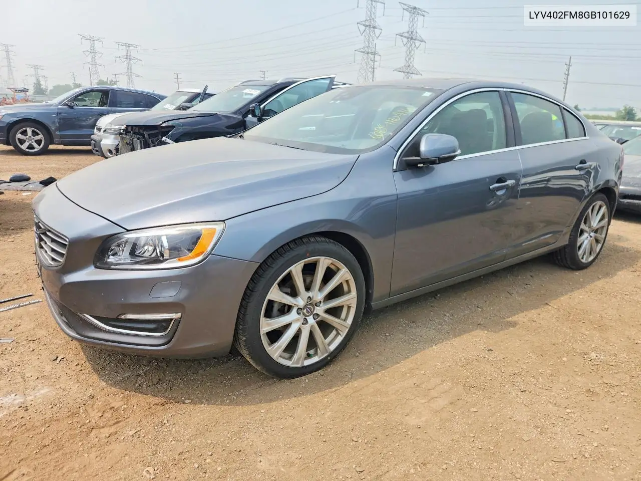 2016 Volvo S60 Platinum VIN: LYV402FM8GB101629 Lot: 60916416