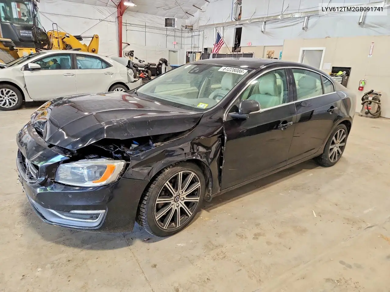 2016 Volvo S60 Platinum VIN: LYV612TM2GB091741 Lot: 61228086