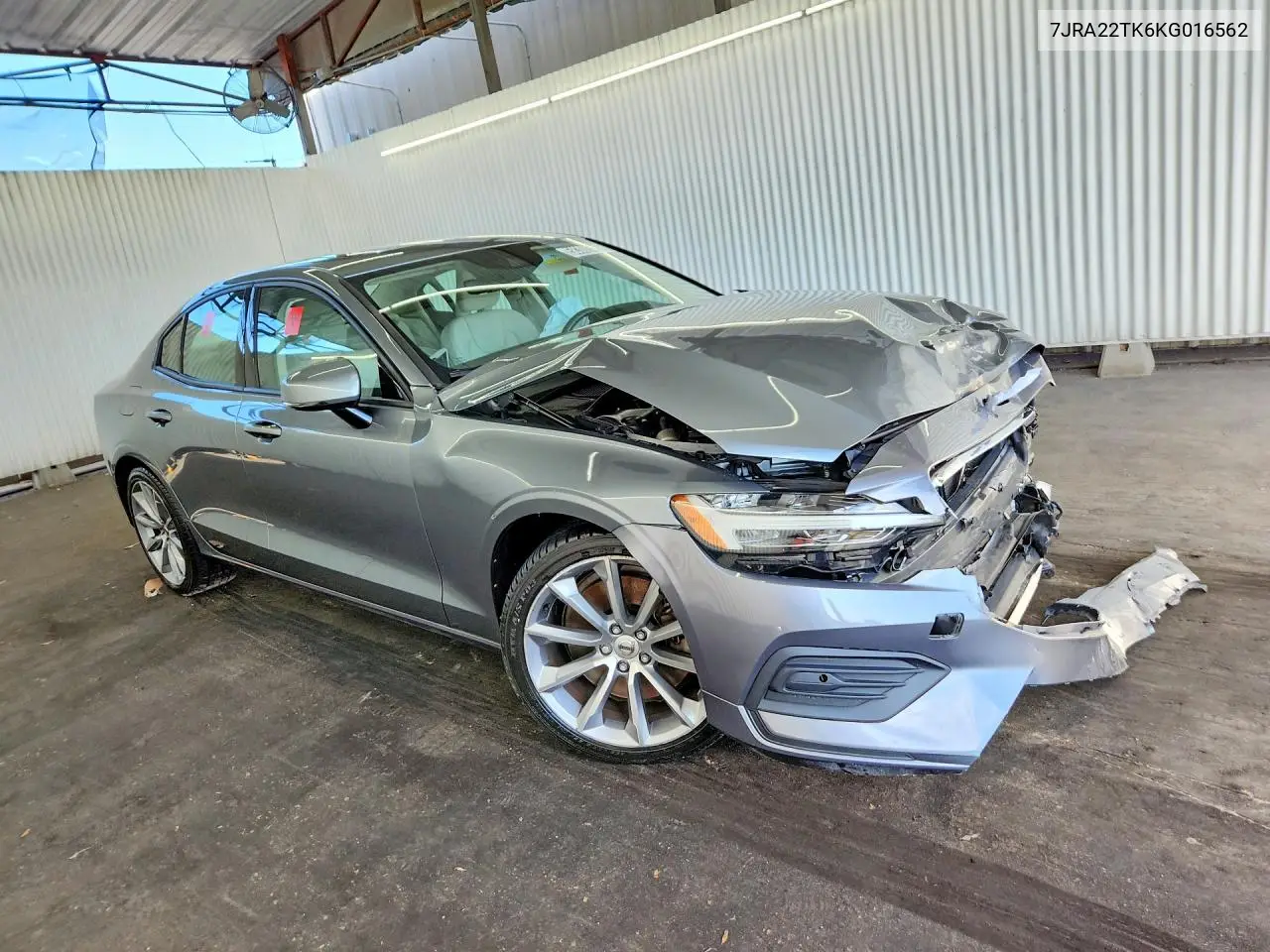 2019 Volvo S60 T6 Momentum VIN: 7JRA22TK6KG016562 Lot: 58308126