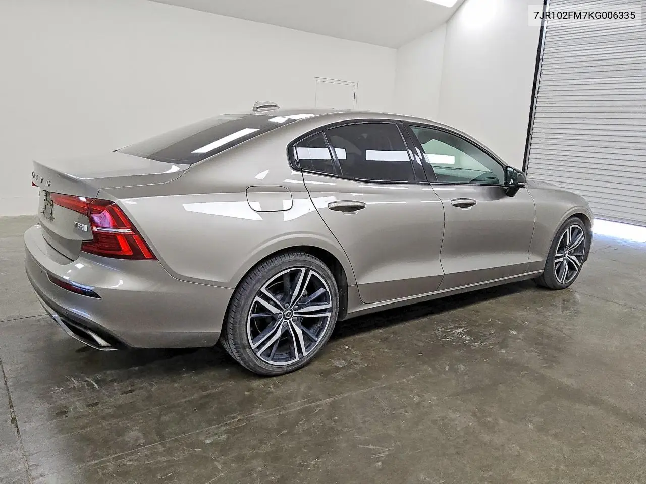 2019 Volvo S60 T5 R-Design VIN: 7JR102FM7KG006335 Lot: 58778326