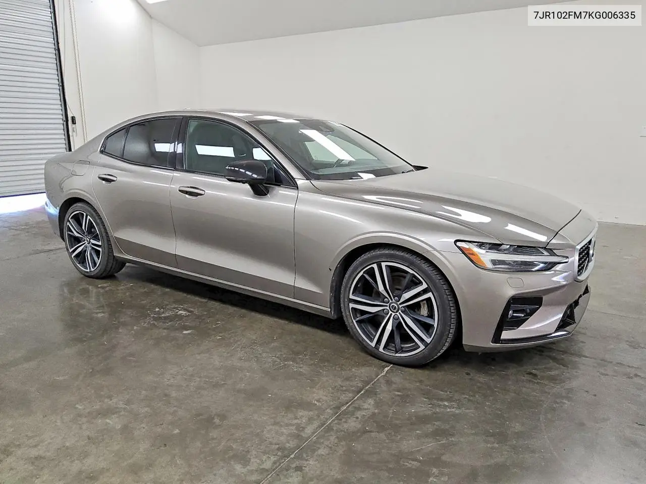 2019 Volvo S60 T5 R-Design VIN: 7JR102FM7KG006335 Lot: 58778326