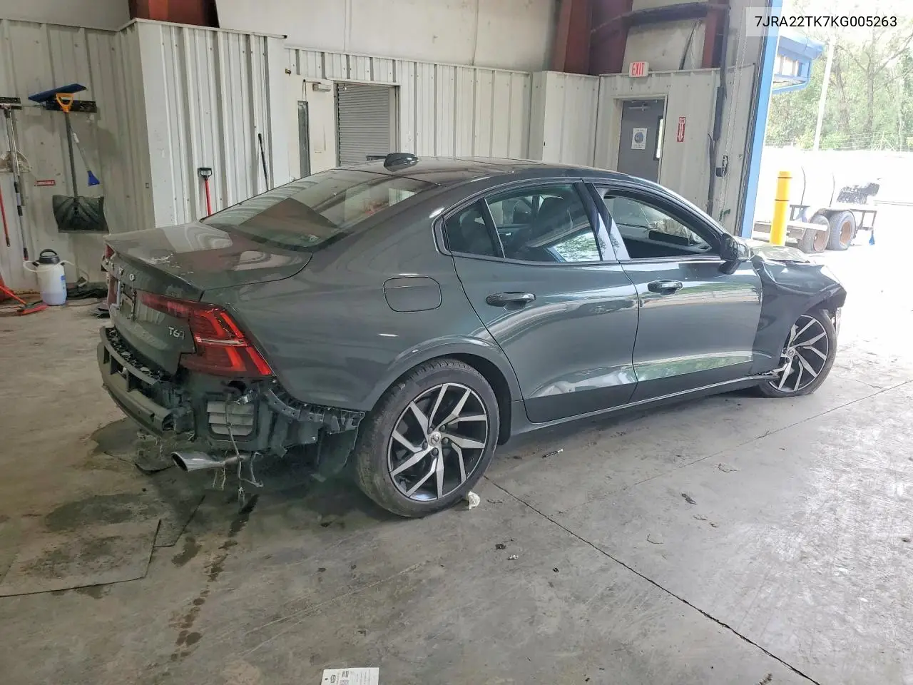 2019 Volvo S60 T6 Momentum VIN: 7JRA22TK7KG005263 Lot: 61140816