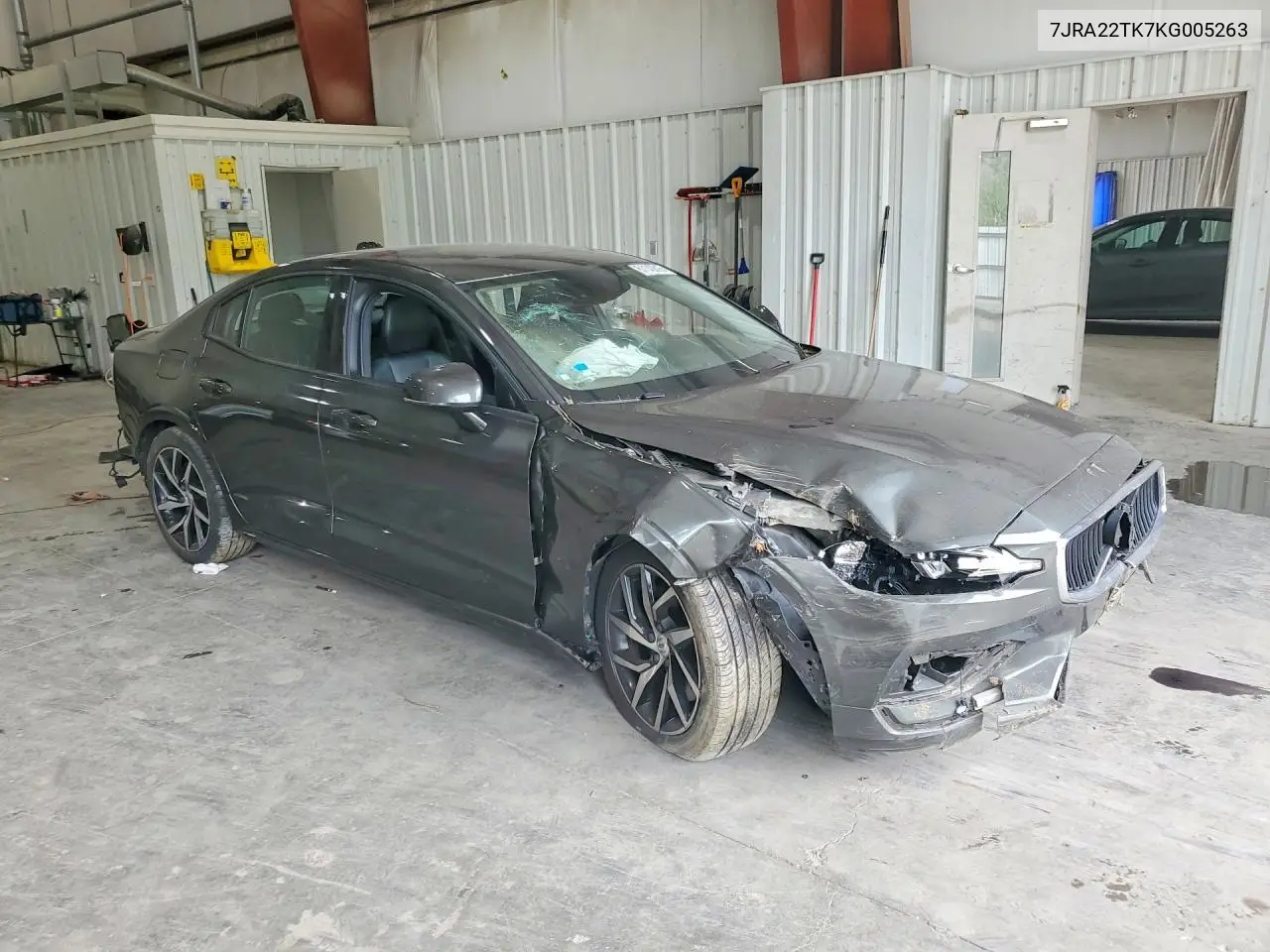 2019 Volvo S60 T6 Momentum VIN: 7JRA22TK7KG005263 Lot: 61140816