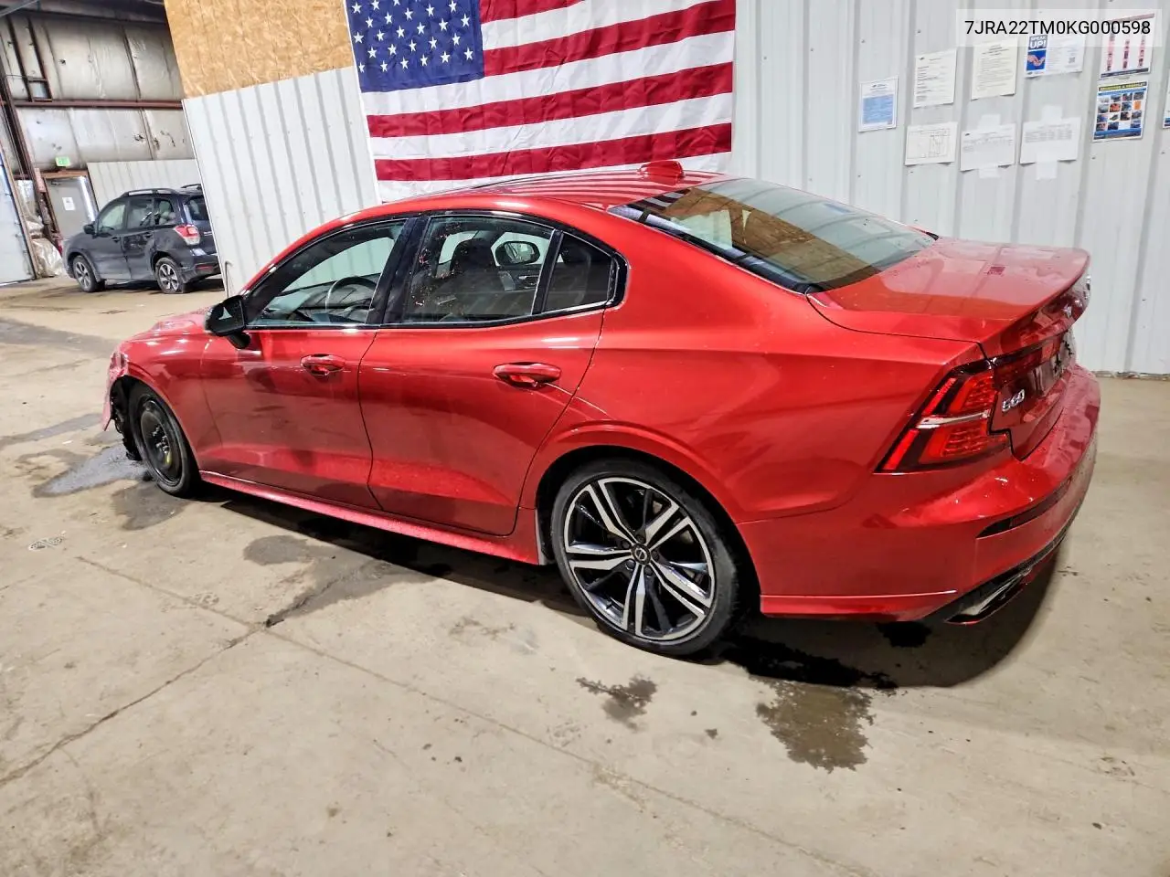 2019 Volvo S60 T6 R-Design VIN: 7JRA22TM0KG000598 Lot: 61164416