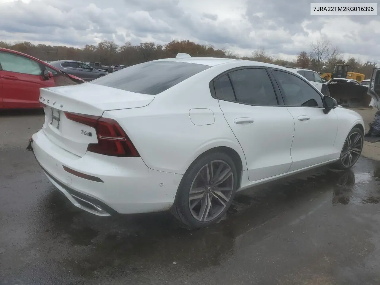 7JRA22TM2KG016396 2019 Volvo S60 T6 R-Design