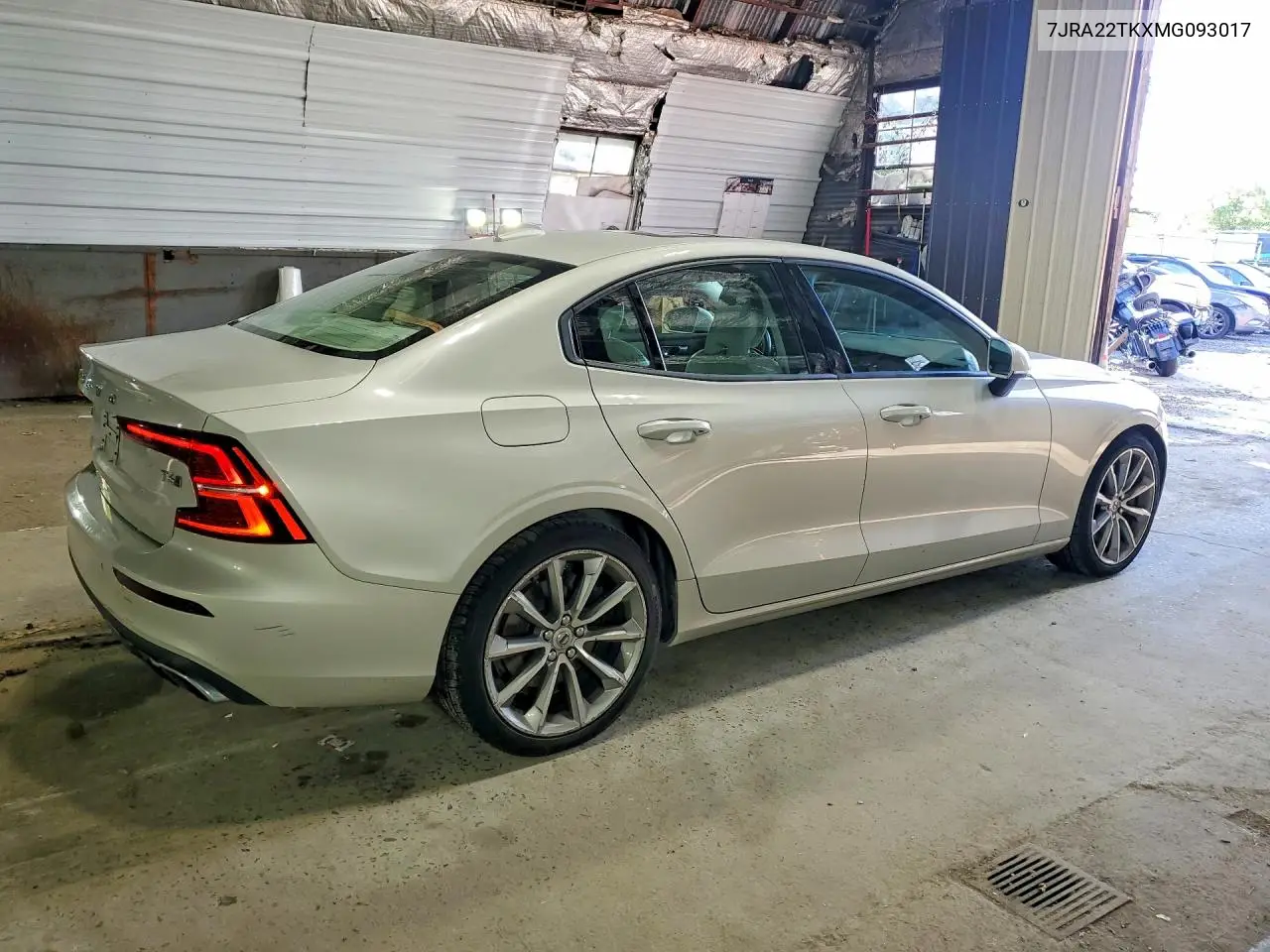 2021 Volvo S60 T6 Momentum VIN: 7JRA22TKXMG093017 Lot: 57623276