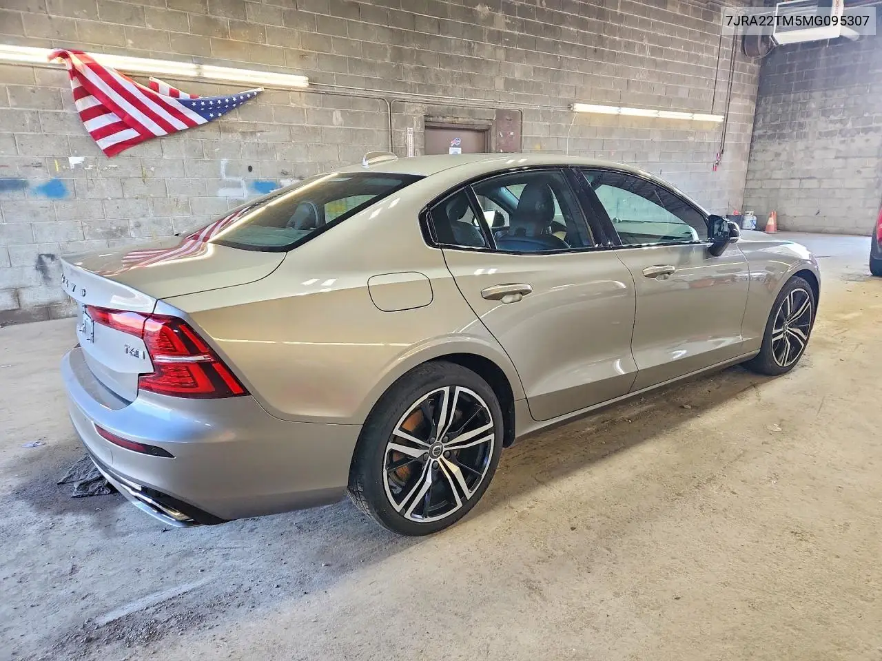 2021 Volvo S60 T6 R-Design VIN: 7JRA22TM5MG095307 Lot: 58079786