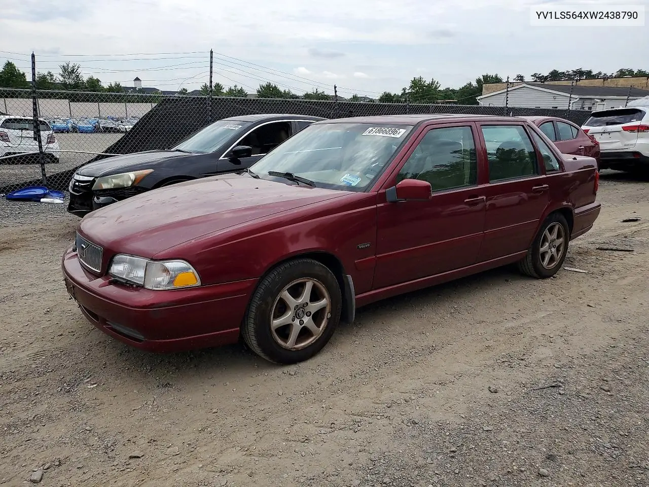 1998 Volvo S70 Glt VIN: YV1LS564XW2438790 Lot: 61866896