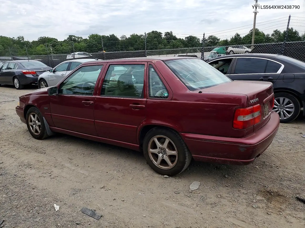 1998 Volvo S70 Glt VIN: YV1LS564XW2438790 Lot: 61866896
