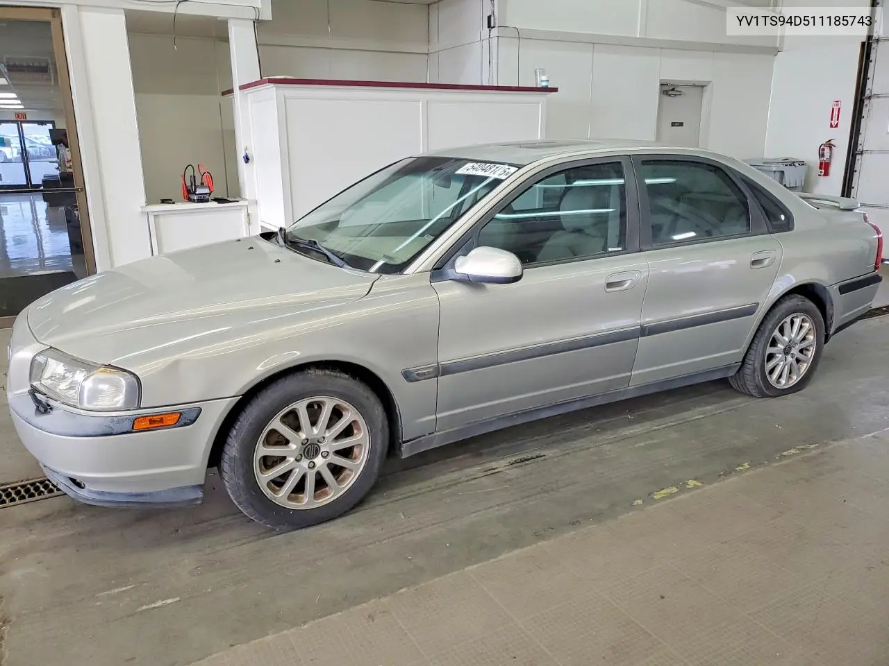 2001 Volvo S80 VIN: YV1TS94D511185743 Lot: 54048186