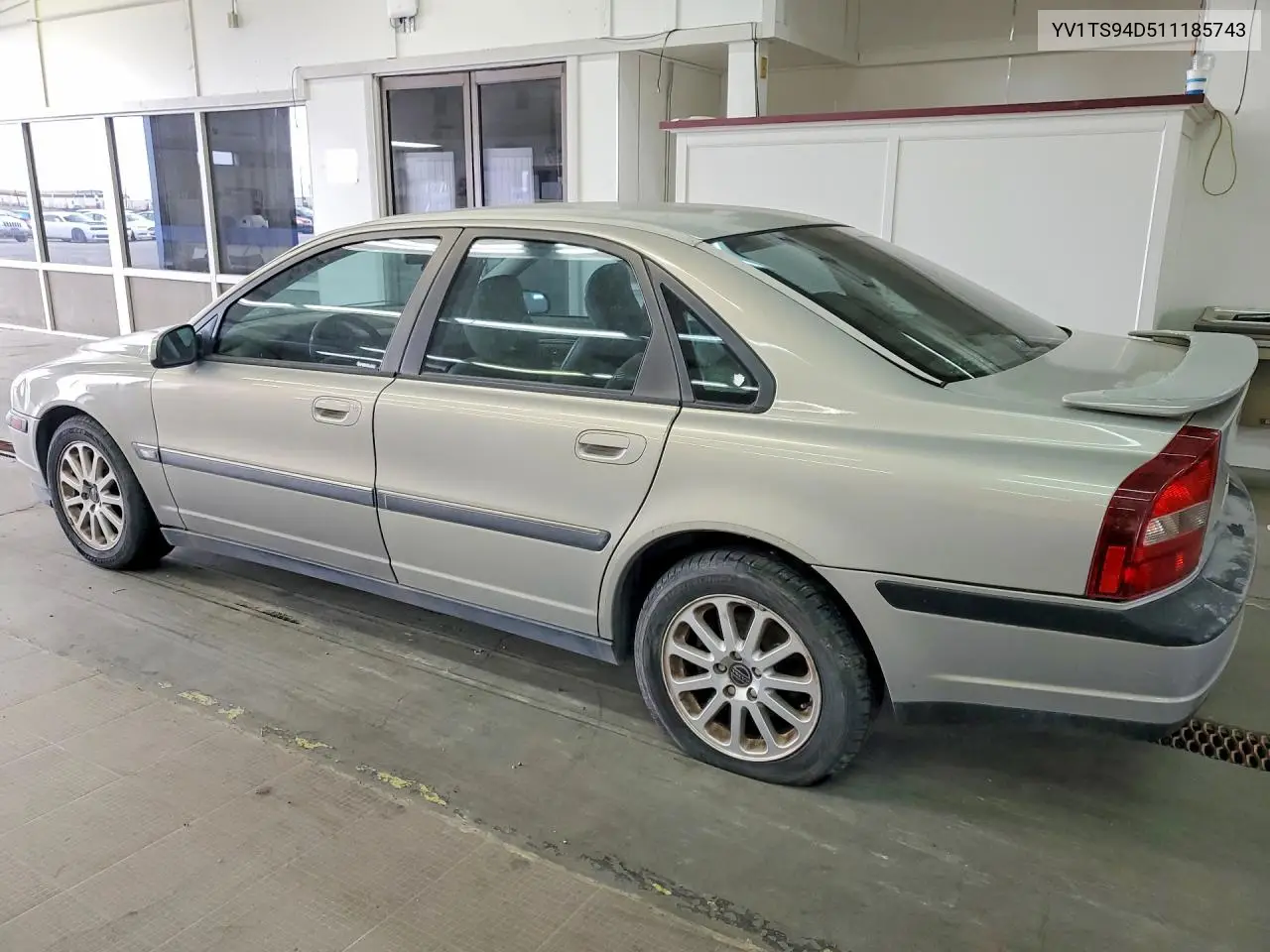 2001 Volvo S80 VIN: YV1TS94D511185743 Lot: 54048186