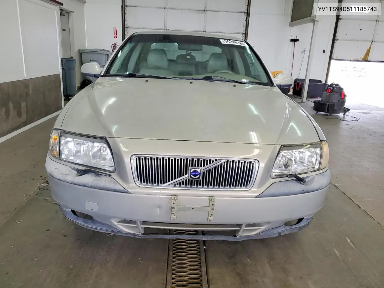 2001 Volvo S80 VIN: YV1TS94D511185743 Lot: 54048186