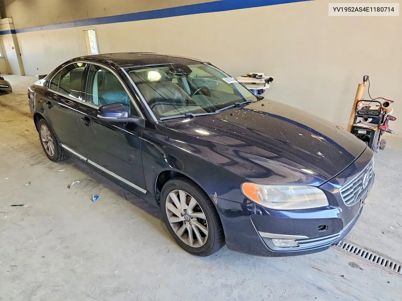 2014 Volvo S80 3.2 VIN: YV1952AS4E1180714 Lot: 60702096