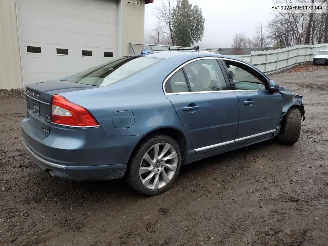 2014 Volvo S80 T6 VIN: YV1902AH9E1179044 Lot: 92069695