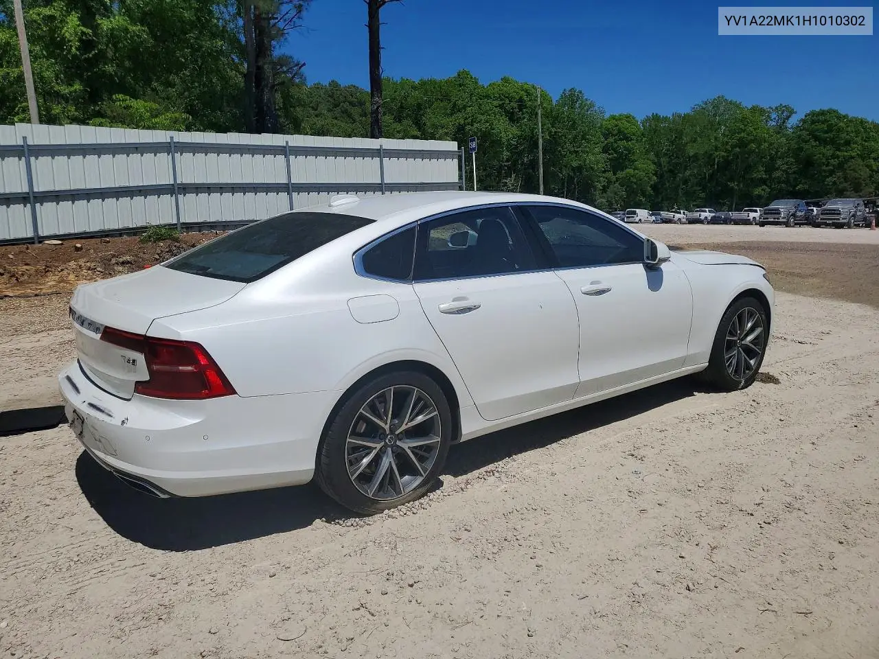 2017 Volvo S90 T6 Momentum VIN: YV1A22MK1H1010302 Lot: 50779266