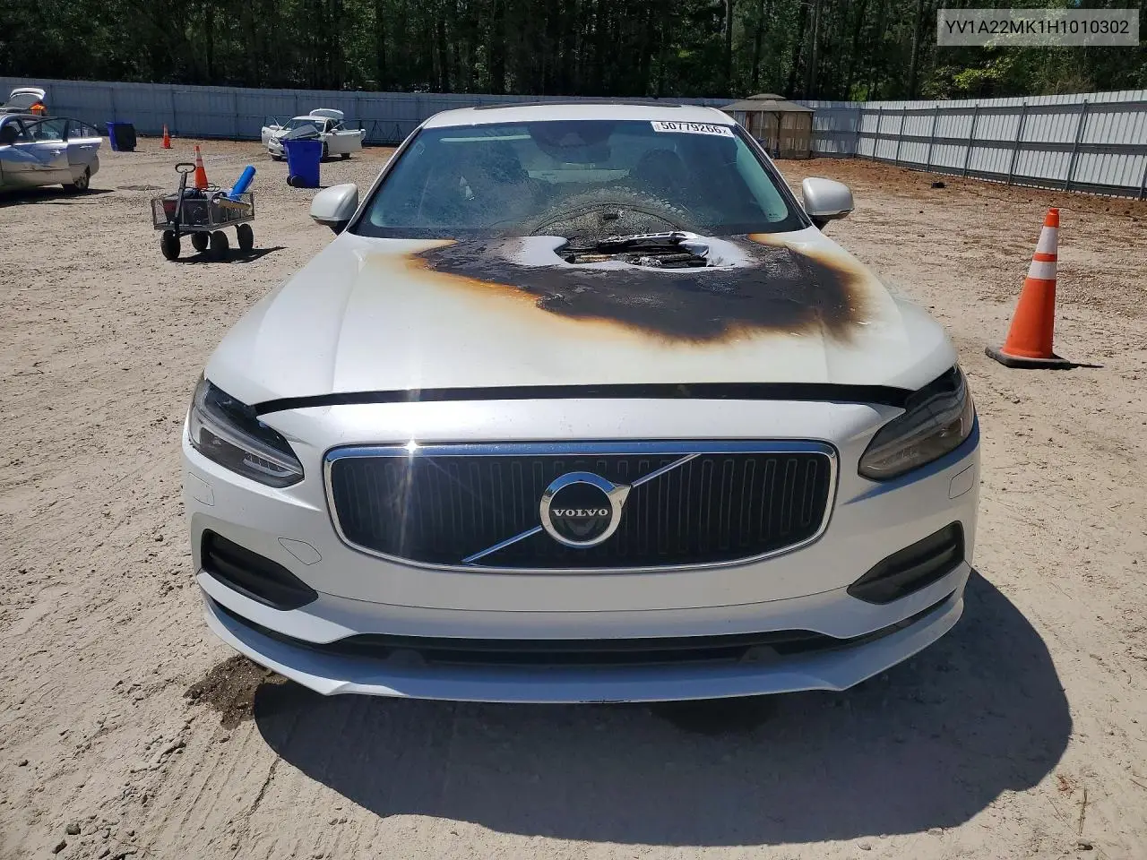 2017 Volvo S90 T6 Momentum VIN: YV1A22MK1H1010302 Lot: 50779266